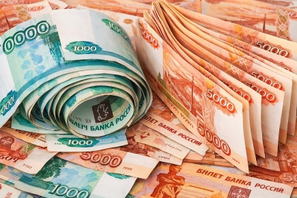 Россияне массово переводят деньги на брокерские счета
